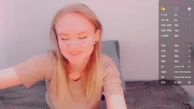 AliceNya cute online show from 8, 4, 2026