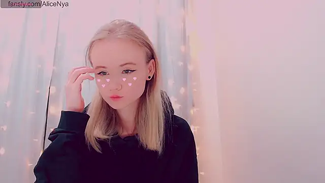 AliceNya cute online show from 15, 1, 2026