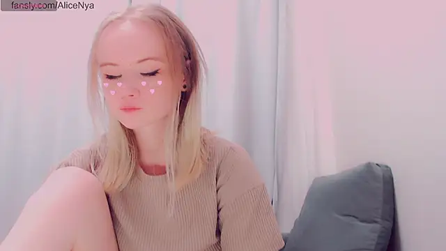 AliceNya cute online show from 15, 12, 2025