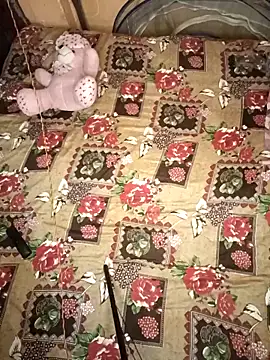 Romantic couple89 online show from 23, 9, 2025