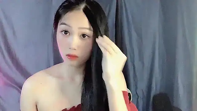 Lyly4757 online show from 19, 10, 2025