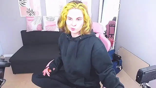 SabrinaRayX online show from 27, 3, 2026