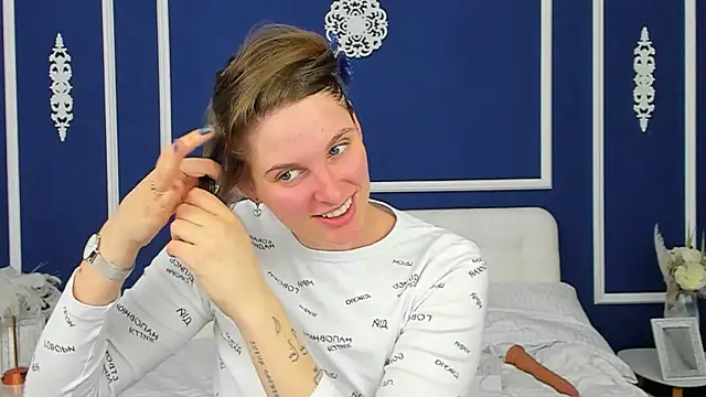 SabrinaRayX online show from 22, 10, 2025