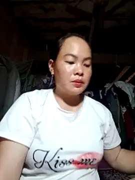 emilyzz online show from 14, 4, 2026