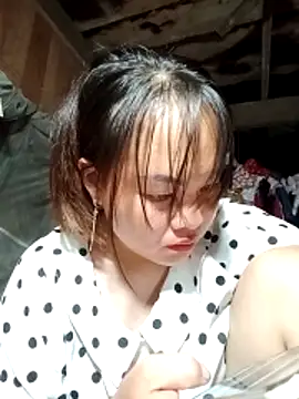 emilyzz online show from 23, 4, 2026