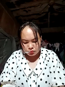 emilyzz online show from 23, 4, 2026