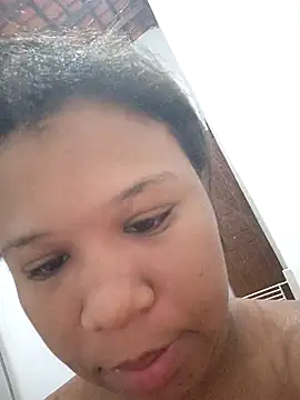 Snapshot of Milenvs chatting on 25, 11, 2025 Milenvs online show from 25, 11, 2025