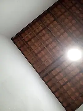 Snapshot of Milenvs chatting on 16, 10, 2025 Milenvs online show from 16, 10, 2025