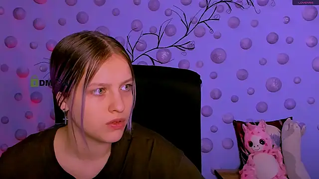 kaela spell  online show from 13, 3, 2026