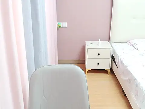 Snapshot of Akemi61 chatting on 19, 9, 2025 Akemi61 online show from 19, 9, 2025