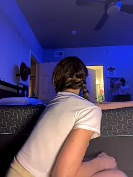 Texxaspearl online show from 29, 9, 2025