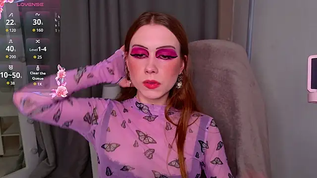 KarenSmitht online show from 12, 10, 2025