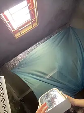 Bella sexy98 online show from 8, 10, 2025