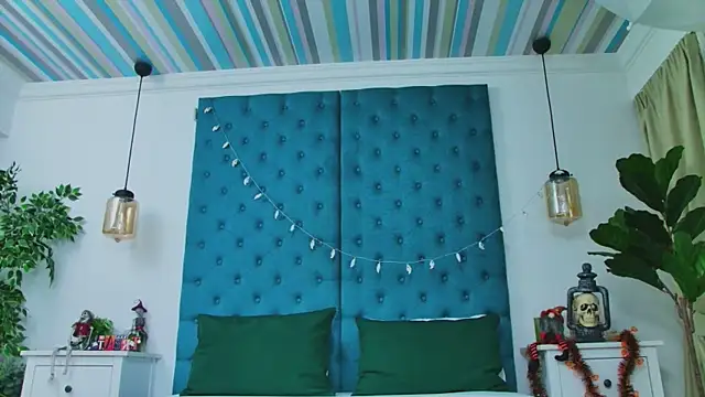 DesireeKeys online show from 30, 10, 2025