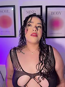 Snapshot of krisstenSantos chatting on 22, 6, 2026 krisstenSantos online show from 22, 6, 2026