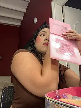 krisstenSantos online show from 22, 10, 2025