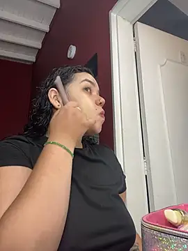 krisstenSantos online show from 25, 10, 2025