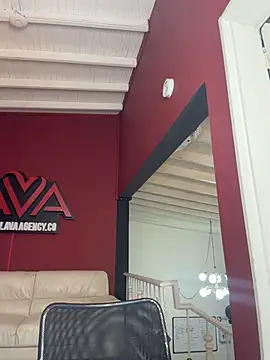 krisstenSantos online show from 14, 2, 2026