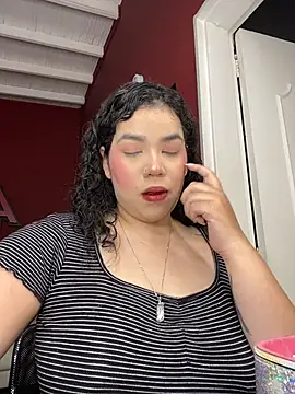 krisstenSantos online show from 20, 10, 2025