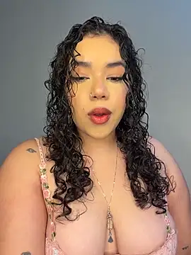 krisstenSantos online show from 7, 2, 2026