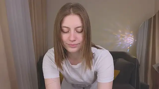 Pink Muse online show from 18, 11, 2025