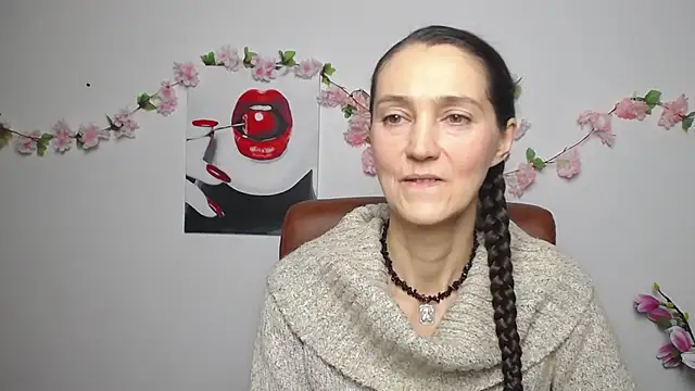 TayaFinch online show from 8, 11, 2025