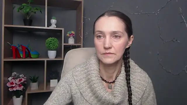 TayaFinch online show from 9, 11, 2025