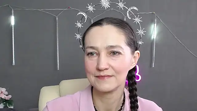 TayaFinch online show from 15, 4, 2026