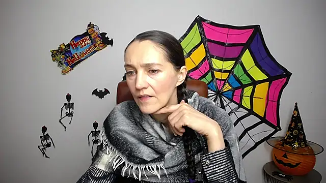 TayaFinch online show from 2, 11, 2025