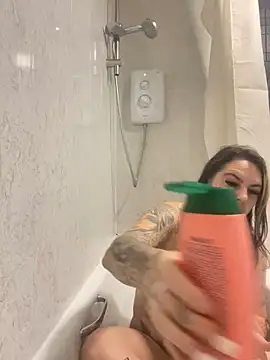 DIRTY PAISLEY X online show from 10, 11, 2025