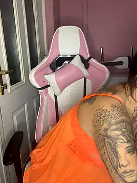 DIRTY PAISLEY X online show from 28, 10, 2025