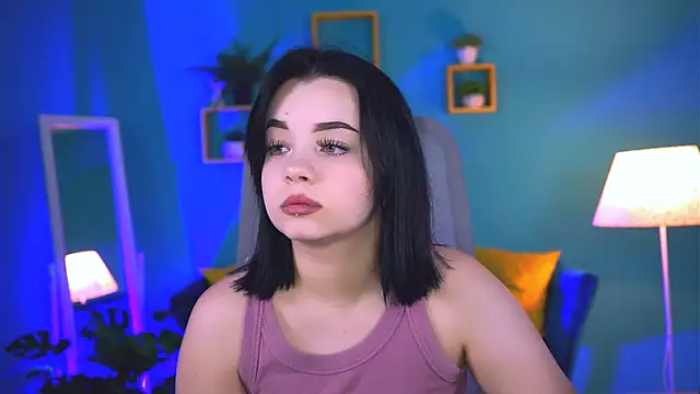 leslierowe  online show from 5, 10, 2025