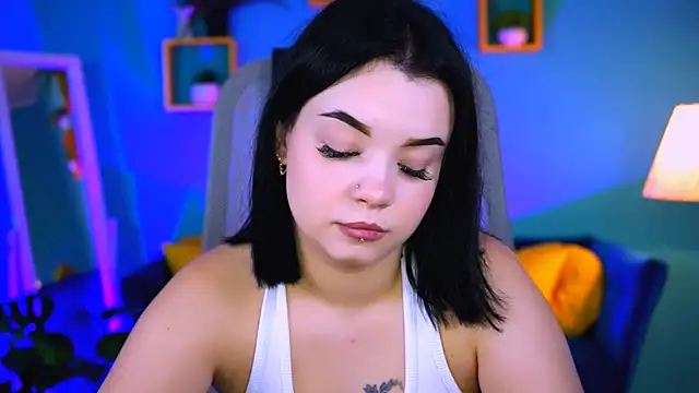 leslierowe  online show from 30, 9, 2025