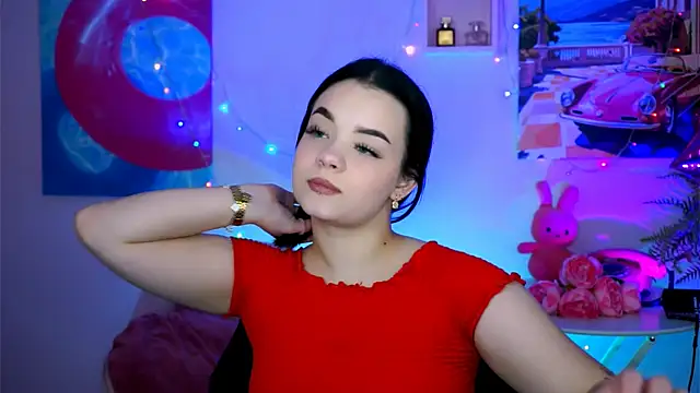 leslierowe  online show from 17, 9, 2025