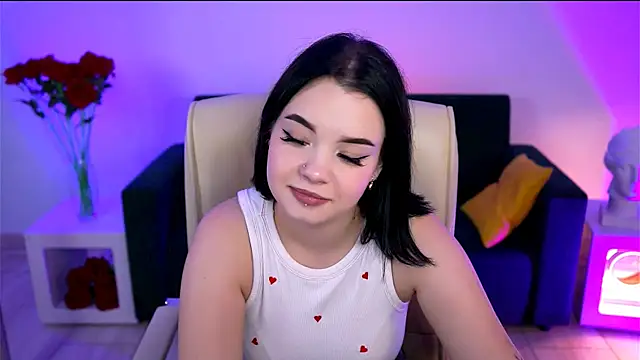 leslierowe  online show from 21, 9, 2025