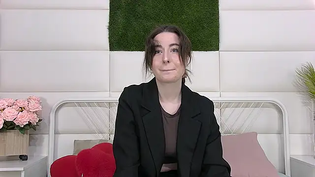 LilithLane online show from 10, 10, 2025