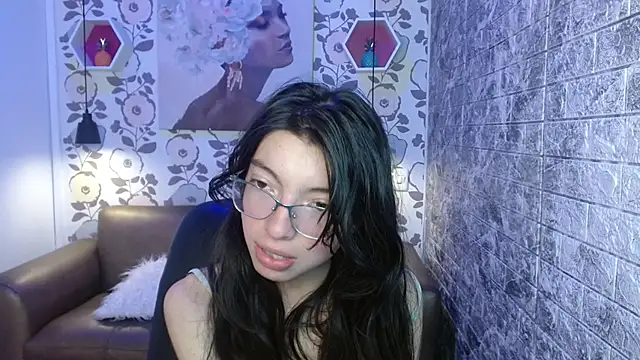 alllyson  online show from 22, 9, 2025