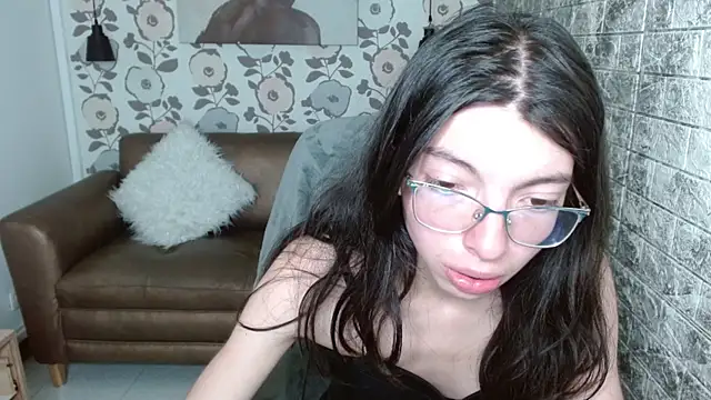 alllyson  online show from 26, 9, 2025