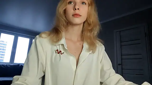 Fafa Fluff online show from 18, 9, 2025