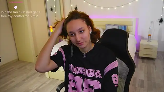 LilyannRosse online show from 28, 10, 2025