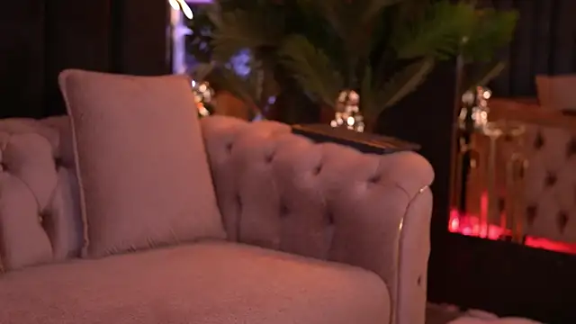 SiennaJayden online show from 17, 4, 2026