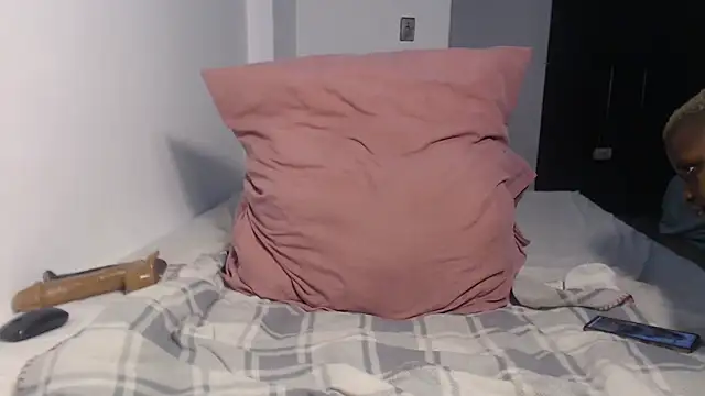 lady-zeei online show from 28, 3, 2026