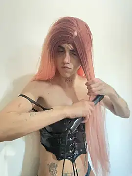 gisele23cm online show from 28, 6, 2026