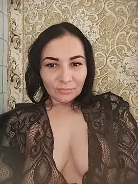 Mia24Blove online show from 28, 5, 2026