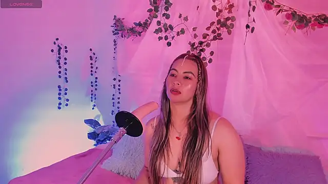 chubbyZoe online show from 6, 11, 2025