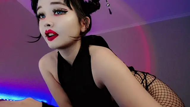 Dazzl1ngFire online show from 19, 10, 2025