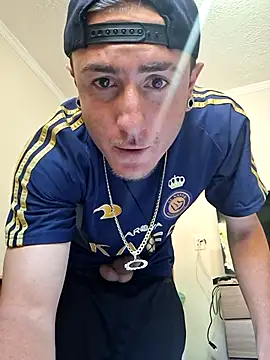 Bottz777 online show from 25, 11, 2025