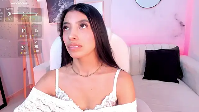 Tiffany Low online show from 11, 2, 2026