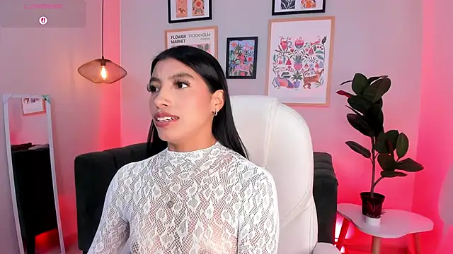 Tiffany Low online show from 26, 6, 2026