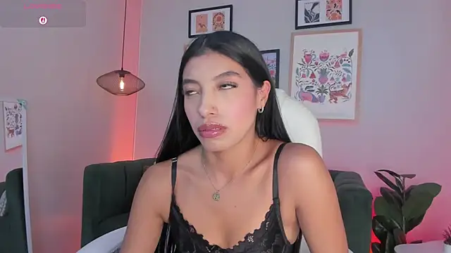 Tiffany Low online show from 14, 7, 2026